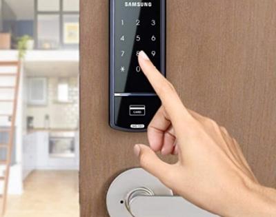 Samsung, Zigbang partner to unveil unique UWB-based smart door lock | Samsung, Zigbang partner to unveil unique UWB-based smart door lock