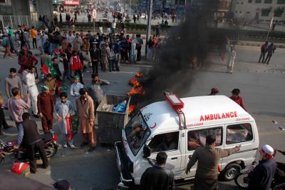 Pakistan: Four killed, 56 injured in violent clashes during TLP march in Muridke | Pakistan: Four killed, 56 injured in violent clashes during TLP march in Muridke