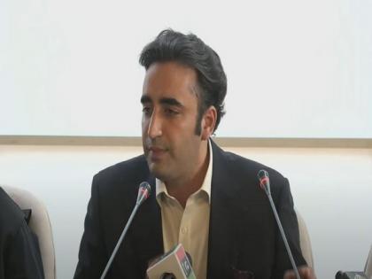 Bilawal Bhutto asks Imran Khan to exit 'respectfully' | Bilawal Bhutto asks Imran Khan to exit 'respectfully'