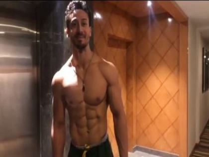Tiger Shroff showcases his chiselled physique in throwback video, hopes to walk out of quarantine soon | Tiger Shroff showcases his chiselled physique in throwback video, hopes to walk out of quarantine soon