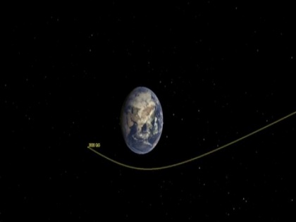 Tiny asteroid buzzes by Earth - the closest flyby on record | Tiny asteroid buzzes by Earth - the closest flyby on record