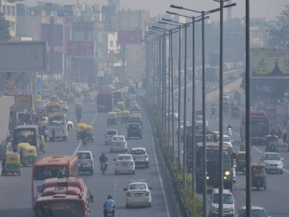 SC gives 24 hours to Centre, Delhi govt to take action on air pollution | SC gives 24 hours to Centre, Delhi govt to take action on air pollution