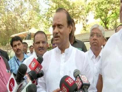 Farmer invites Maharashtra CM, Deputy CM for daughter's wedding | Farmer invites Maharashtra CM, Deputy CM for daughter's wedding