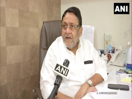 Maha minister asks Centre for COVID-19 vaccines, after MoS Pawar's 'don't do vaccine politics' remark | Maha minister asks Centre for COVID-19 vaccines, after MoS Pawar's 'don't do vaccine politics' remark