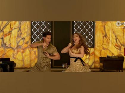 Varun Dhawan drops 'Hussn Hai Suhana' song | Varun Dhawan drops 'Hussn Hai Suhana' song Varun Dhawan drops 'Hussn Hai Suhana' song | Varun Dhawan drops 'Hussn Hai Suhana' song
