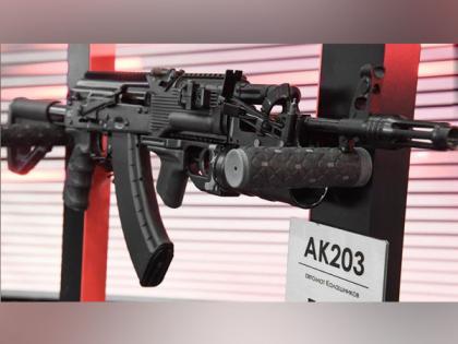 India, Russia to finalise AK-203 assault rifle deal during Putin's visit, S-400 model to be gifted to India as mark of delivery | India, Russia to finalise AK-203 assault rifle deal during Putin's visit, S-400 model to be gifted to India as mark of delivery