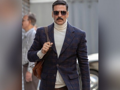 Regard is always there for our police: Akshay after inspector finds loophole in 'Sooryavanshi' BTS picture | Regard is always there for our police: Akshay after inspector finds loophole in 'Sooryavanshi' BTS picture