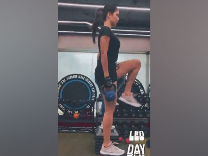 Katrina Kaif kick-starts gym session with leg day, inspires fans to stay fit | Katrina Kaif kick-starts gym session with leg day, inspires fans to stay fit