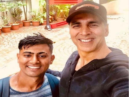 Here's what Akshay Kumar's fan did for the star | Here's what Akshay Kumar's fan did for the star