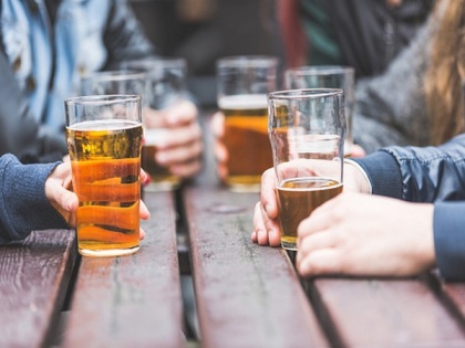 Study finds parents more lenient about alcohol with teens who experience puberty early | Study finds parents more lenient about alcohol with teens who experience puberty early