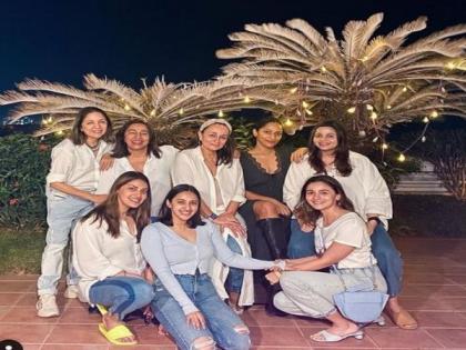 Alia Bhatt shares her 'special' girl gang picture in latest post | Alia Bhatt shares her 'special' girl gang picture in latest post