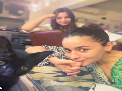 Alia Bhatt introduces 'selfie-taking, adorable' new family member | Alia Bhatt introduces 'selfie-taking, adorable' new family member
