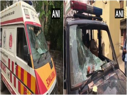 Stones pelted at medical team, police in UP's Moradabad | Stones pelted at medical team, police in UP's Moradabad Stones pelted at medical team, police in UP's Moradabad | Stones pelted at medical team, police in UP's Moradabad