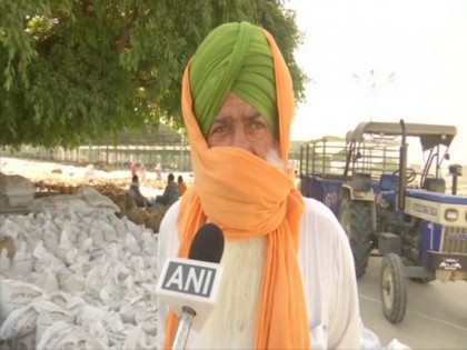 Over 1.5 lakh MT wheat arrives in Mandi, says Amritsar DC | Over 1.5 lakh MT wheat arrives in Mandi, says Amritsar DC