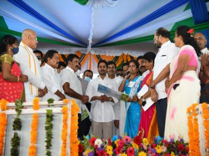 TDP, Congress allege Rs 6,500 cr scam in Andhra housing scheme | TDP, Congress allege Rs 6,500 cr scam in Andhra housing scheme