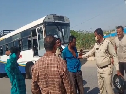 Man held for stealing APSRTC bus in Andhra | Man held for stealing APSRTC bus in Andhra
