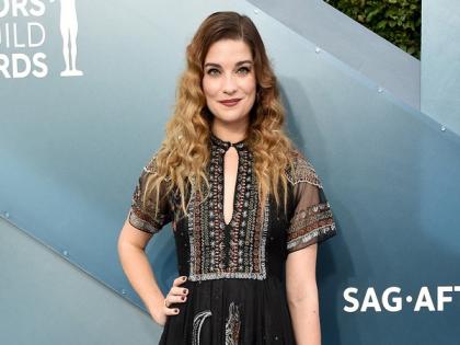 Annie Murphy wanted to be 'as far away from Alexis as possible' after 'Schitt's Creek' | Annie Murphy wanted to be 'as far away from Alexis as possible' after 'Schitt's Creek'