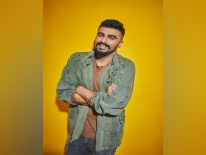 Arjun Kapoor lends support to 100 cancer couples | Arjun Kapoor lends support to 100 cancer couples