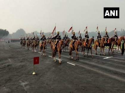 Army Day parade rehearsal held in Delhi Cantonment, gallantry awards presented | Army Day parade rehearsal held in Delhi Cantonment, gallantry awards presented