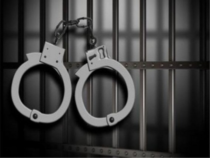 UP: Three wanted criminals nabbed after encounter in Meerut | UP: Three wanted criminals nabbed after encounter in Meerut