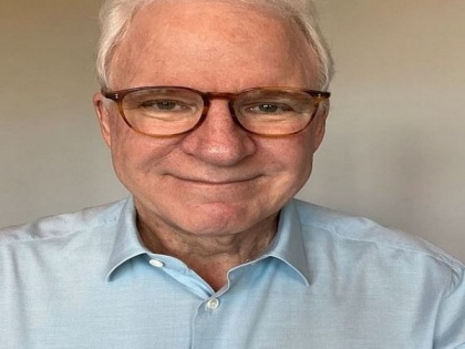 Steve Martin tweets about his COVID-19 vaccination, reminds fans he's old | Steve Martin tweets about his COVID-19 vaccination, reminds fans he's old