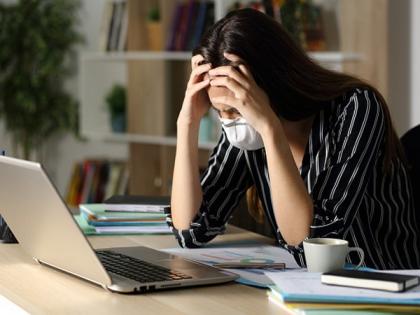 US survey finds fear of losing health insurance keeps 1 in 6 workers in their jobs | US survey finds fear of losing health insurance keeps 1 in 6 workers in their jobs US survey finds fear of losing health insurance keeps 1 in 6 workers in their jobs | US survey finds fear of losing health insurance keeps 1 in 6 workers in their jobs