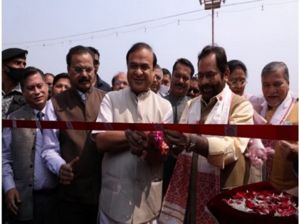 Assam CM hails 'Hunar Haat' as contributing factor to strengthen PM Modi's vision of 'Aatmanirbhar Bharat' | Assam CM hails 'Hunar Haat' as contributing factor to strengthen PM Modi's vision of 'Aatmanirbhar Bharat'