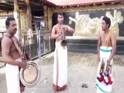'Usha Puja' offered at Sabarimala Temple for singer SP Balasubrahmanyam's speedy recovery | 'Usha Puja' offered at Sabarimala Temple for singer SP Balasubrahmanyam's speedy recovery