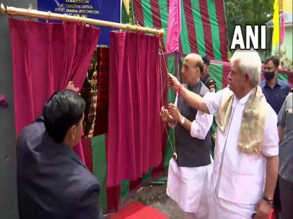 Rajnath Singh, Lt-Guv Manoj Sinha inaugurate boulder climbing wall and Himalayan museum in J-K's Pahalgam | Rajnath Singh, Lt-Guv Manoj Sinha inaugurate boulder climbing wall and Himalayan museum in J-K's Pahalgam