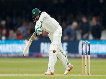 Pakistan Test captain Azhar Ali to auction bat, jersey to raise funds | Pakistan Test captain Azhar Ali to auction bat, jersey to raise funds