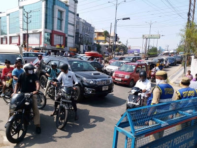 More vehicles on Hyderabad roads than on pre-Covid days | More vehicles on Hyderabad roads than on pre-Covid days More vehicles on Hyderabad roads than on pre-Covid days | More vehicles on Hyderabad roads than on pre-Covid days