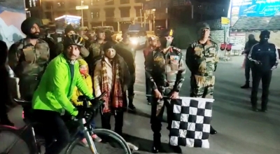 Indian army's solo cyclist sets out to create Guinness Record | Indian army's solo cyclist sets out to create Guinness Record