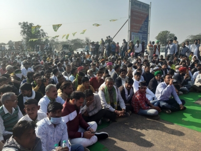 Farmers may enter Gurugram by next few days | Farmers may enter Gurugram by next few days Farmers may enter Gurugram by next few days | Farmers may enter Gurugram by next few days