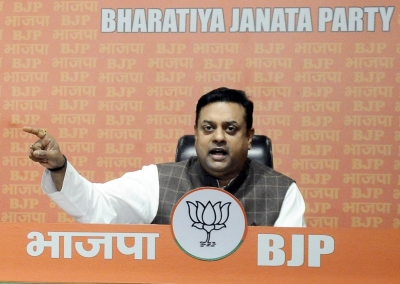 BJP slams Cong for abusing PM Modi | BJP slams Cong for abusing PM Modi BJP slams Cong for abusing PM Modi | BJP slams Cong for abusing PM Modi