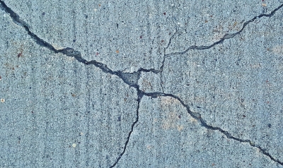 Now cracks appears in houses in UP's Baghpat | Now cracks appears in houses in UP's Baghpat