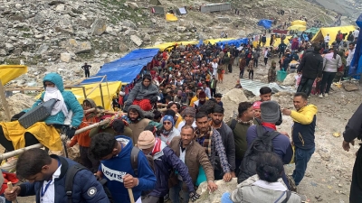J&K chief secy reviews admin's readiness for smooth conduct of Amarnath Yatra | J&K chief secy reviews admin's readiness for smooth conduct of Amarnath Yatra J&K chief secy reviews admin's readiness for smooth conduct of Amarnath Yatra | J&K chief secy reviews admin's readiness for smooth conduct of Amarnath Yatra