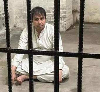 In Pakistan, an anti-Imran Khan purge gathers steam | In Pakistan, an anti-Imran Khan purge gathers steam In Pakistan, an anti-Imran Khan purge gathers steam | In Pakistan, an anti-Imran Khan purge gathers steam