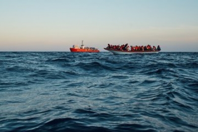 40 migrants missing, 10 rescued after shipwreck in Mediterranean | 40 migrants missing, 10 rescued after shipwreck in Mediterranean 40 migrants missing, 10 rescued after shipwreck in Mediterranean | 40 migrants missing, 10 rescued after shipwreck in Mediterranean