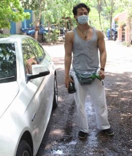 Tiger Shroff back in action after five months | Tiger Shroff back in action after five months Tiger Shroff back in action after five months | Tiger Shroff back in action after five months