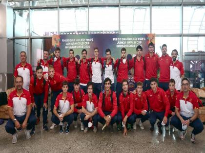 Spain hockey team arrives in Bhubaneswar for Junior World Cup | Spain hockey team arrives in Bhubaneswar for Junior World Cup