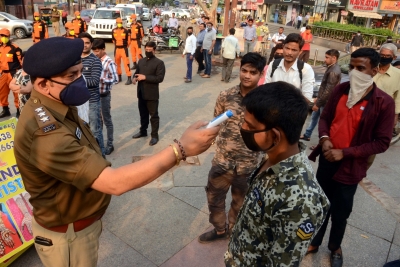 With 16 new cases in a day Noida tally goes up | With 16 new cases in a day Noida tally goes up