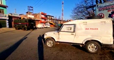 After busting prostitution racket, J&K Police advise verification of tenants | After busting prostitution racket, J&K Police advise verification of tenants After busting prostitution racket, J&K Police advise verification of tenants | After busting prostitution racket, J&K Police advise verification of tenants
