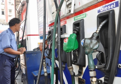 HPCL gains over 4% as board considers share buyback on Nov 4 | HPCL gains over 4% as board considers share buyback on Nov 4 HPCL gains over 4% as board considers share buyback on Nov 4 | HPCL gains over 4% as board considers share buyback on Nov 4