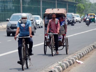 Workers, who cycle to work, real champions to cycling: Chandigarh Mayor | Workers, who cycle to work, real champions to cycling: Chandigarh Mayor