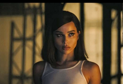 Zoe Kravitz says Robert Pattinson wore George Clooney's Batman suit | Zoe Kravitz says Robert Pattinson wore George Clooney's Batman suit Zoe Kravitz says Robert Pattinson wore George Clooney's Batman suit | Zoe Kravitz says Robert Pattinson wore George Clooney's Batman suit