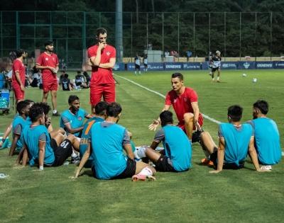 At Fatorda, I want fans to make life difficult for the opponents: FC Goa coach Carlos Pena | At Fatorda, I want fans to make life difficult for the opponents: FC Goa coach Carlos Pena