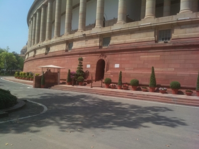 Parliament House wears deserted look | Parliament House wears deserted look