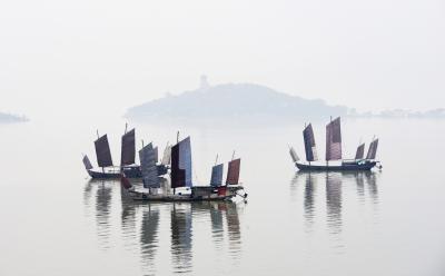 China renews alert for thick fog | China renews alert for thick fog