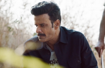 Manoj Bajpayee wins Melbourne award for 'The Family Man 2', says proud moment for team | Manoj Bajpayee wins Melbourne award for 'The Family Man 2', says proud moment for team