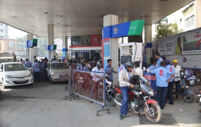 Petrol price inches closer to Rs 94-mark in Hyderabad | Petrol price inches closer to Rs 94-mark in Hyderabad